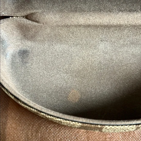 Coach Signature Brown Sunglasses Case with Dust Bag - Picture 5 of 6